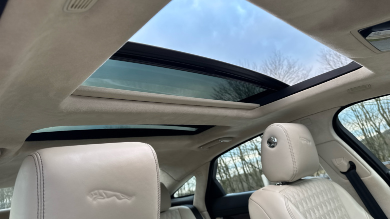 Jaguar XJ 3.0d V6 Portfolio 4dr Auto Diesel Saloon